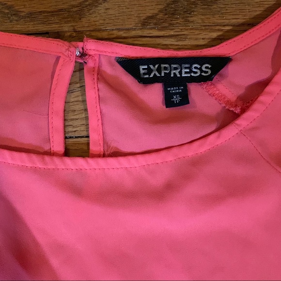 Express Ladies Top - Picture 3 of 6